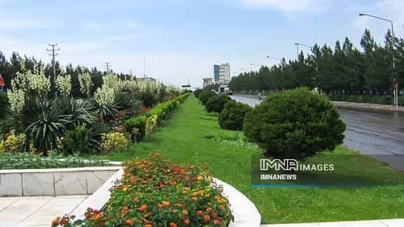 پارک شهری کجاست؟ بافق هنوز از یک فضای سبز استاندارد محروم است 
