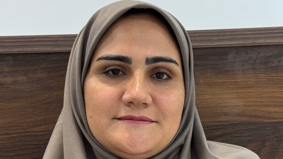 بین سلامتی و تدریس دومی را انتخاب کردم