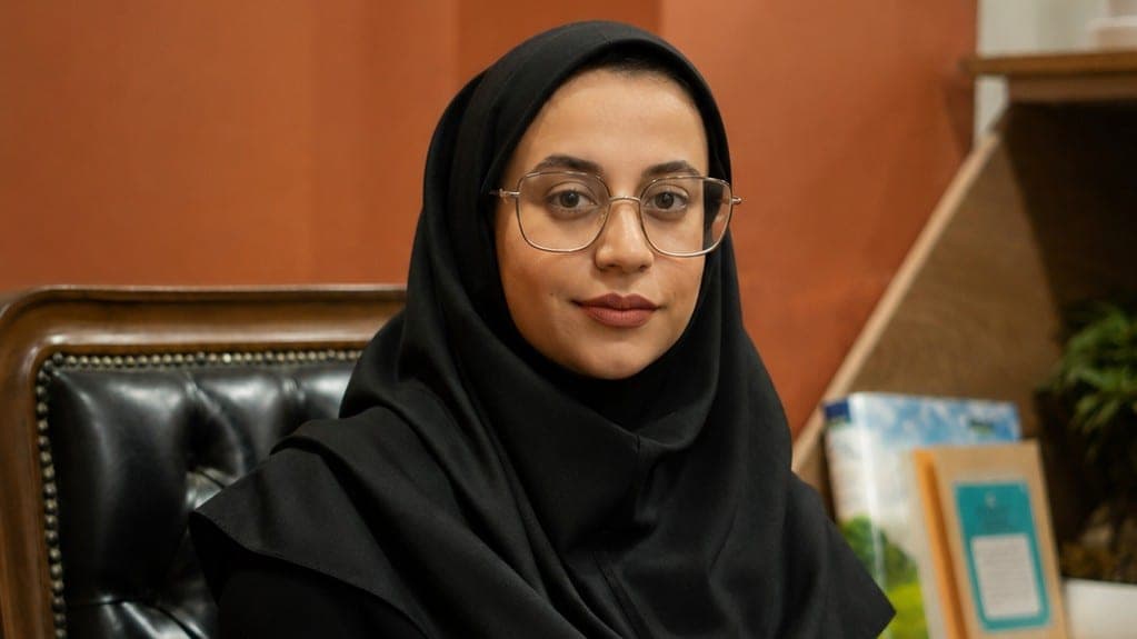 گفتگو با عاطفه کارگران، مؤسس خانه کودک آسمان از آموزش برای موفقیت تحصیلی تا آموزش برای زندگی