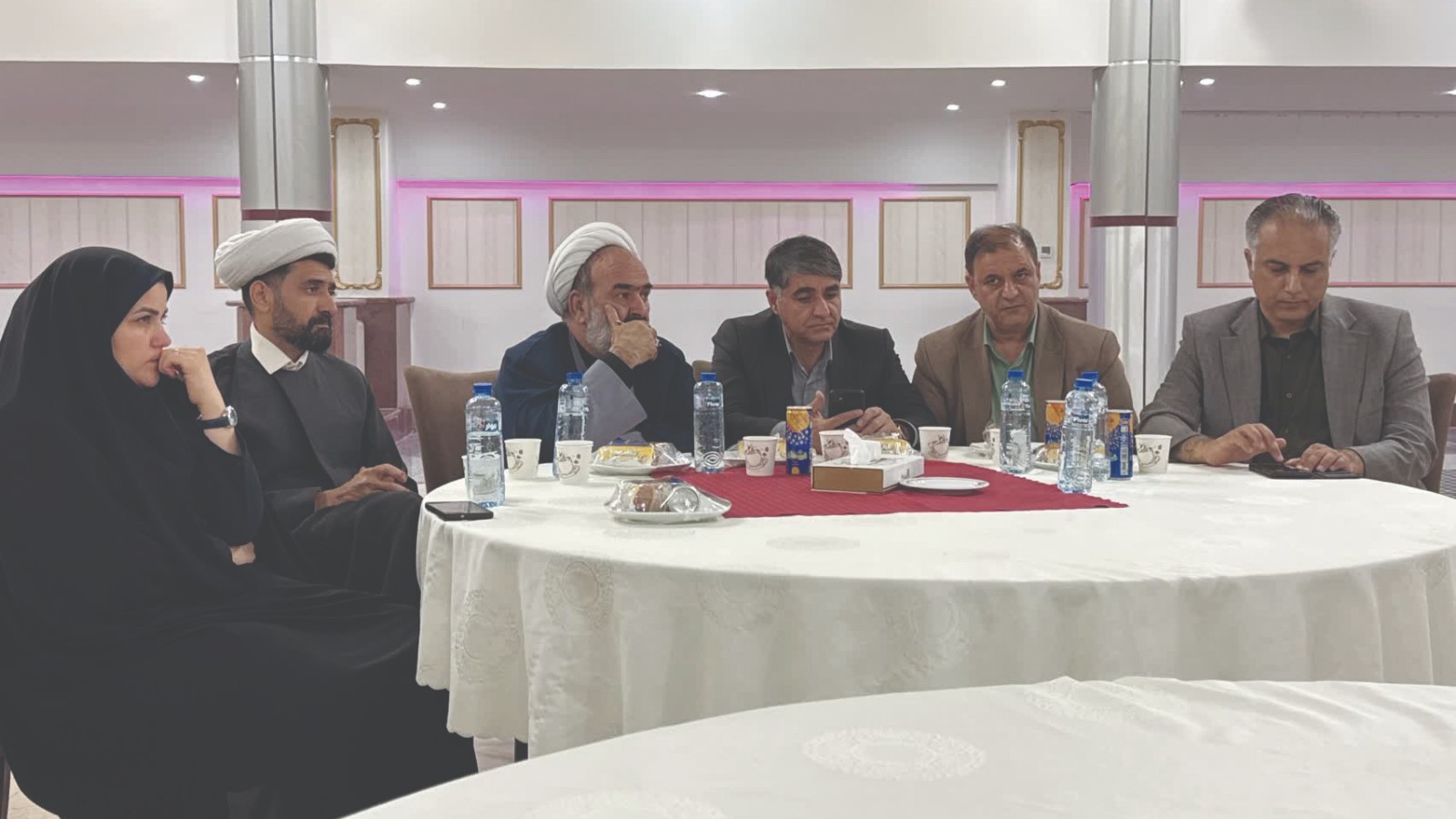 روز خبرنگار: خبر نگار چشم بیدار و زبان گویای جامعه است